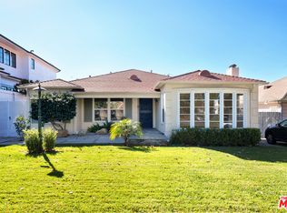 9136 Monte Mar Dr, Los Angeles, CA 90035