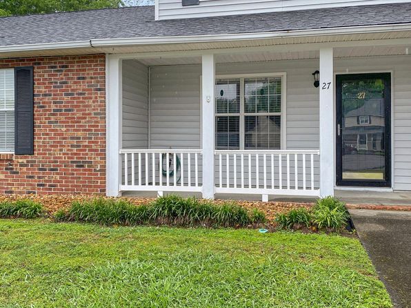 1400 Rosewood Cir APT 27