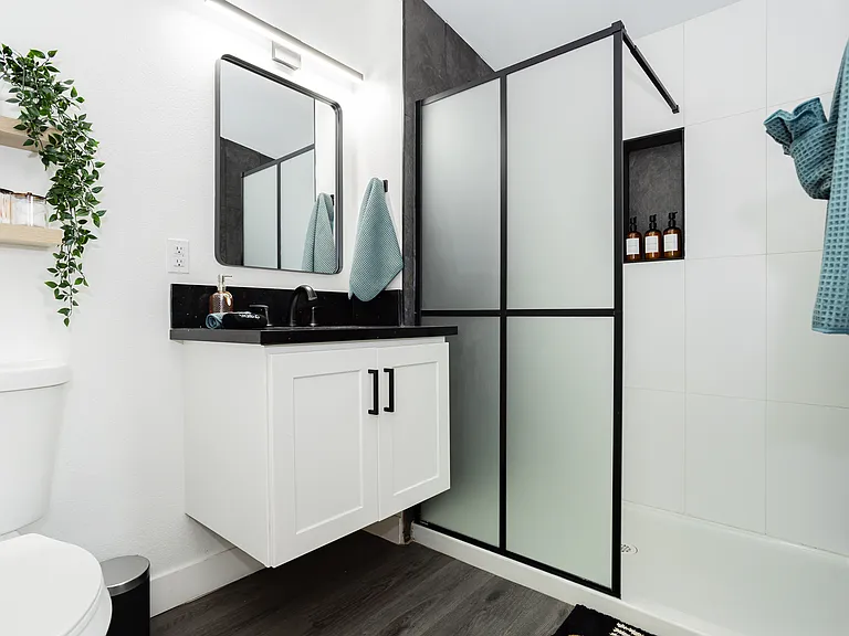 522 E Saint Louis Ave #2 — Photo 24