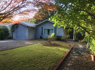 47929 Commercial St, Oakridge, OR