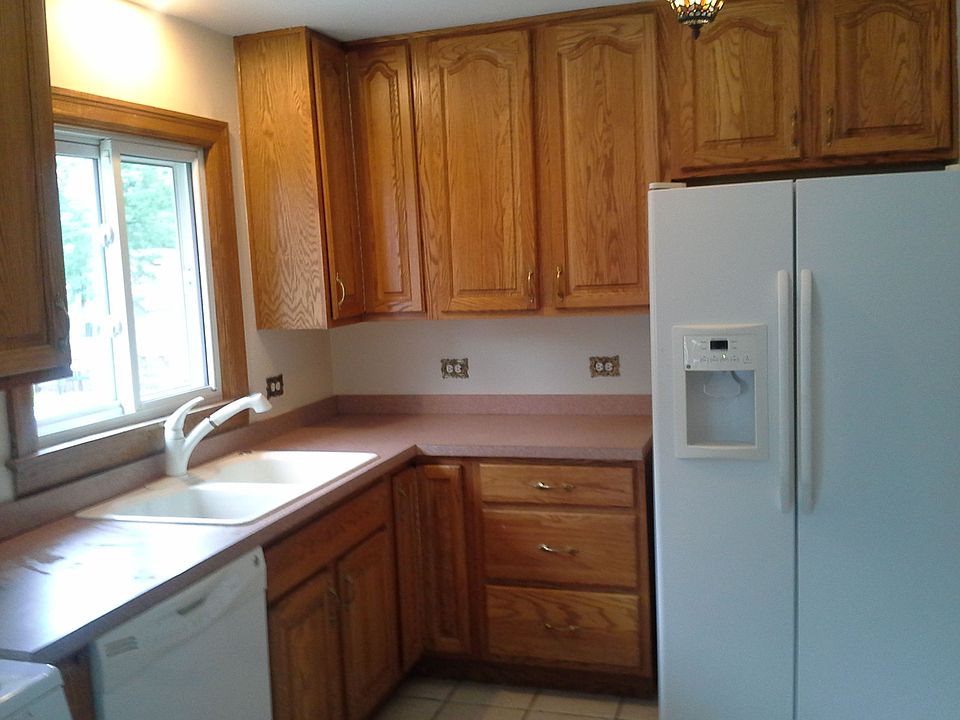 2nd image of 1110 Woodrow St