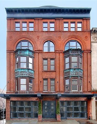 116 Crown Street Exterior