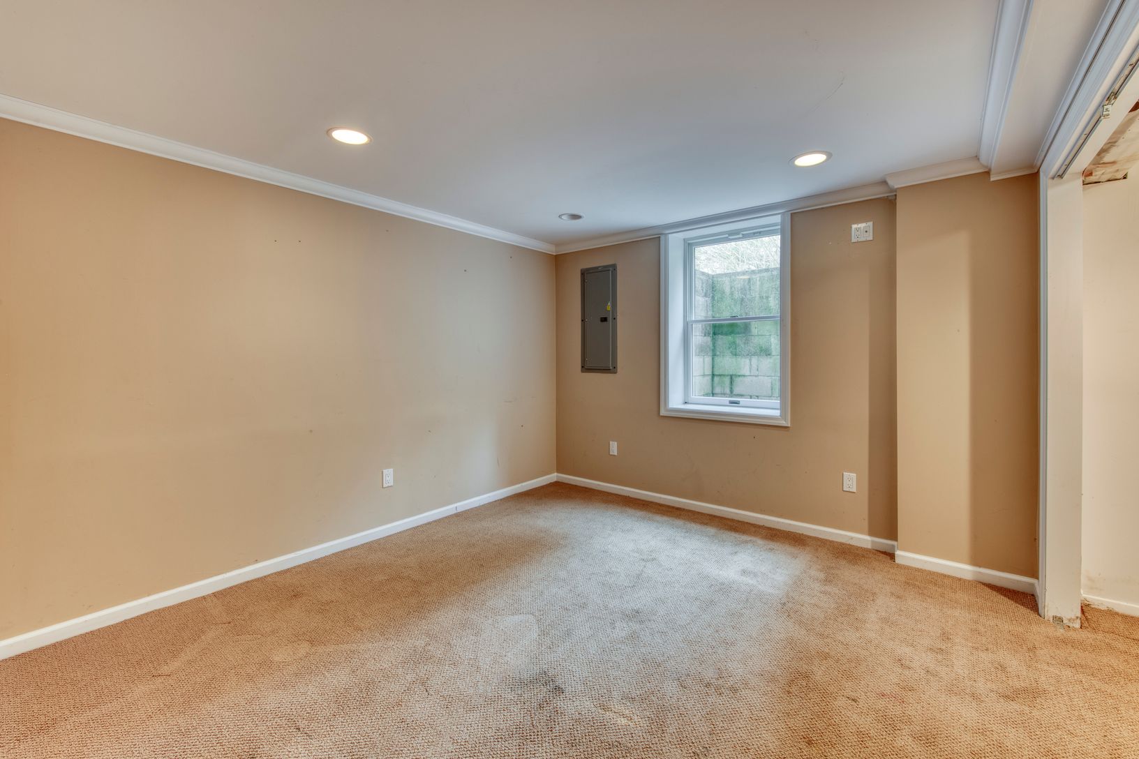  Another spare bedroom or office