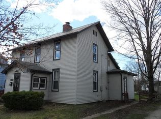211 Long St, Ashville, OH 43103