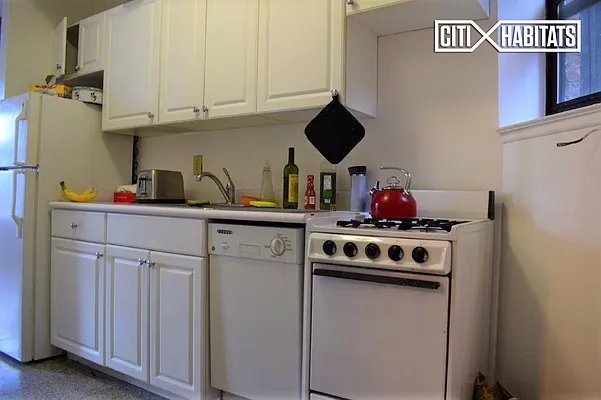 Rented by Citi Habitats | media 20