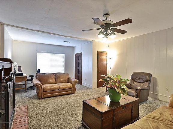 5th image of 2233 County Road 320