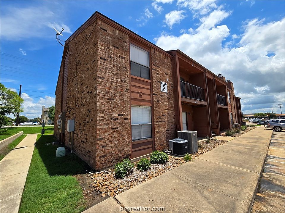 1st image of 904 University Oaks Blvd APT 83