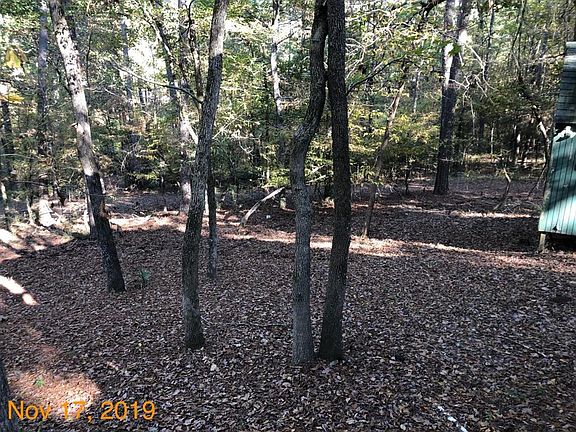 4th image of 420 Shoreline Dr