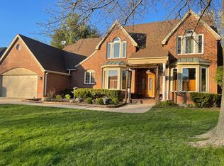 304 N Abbey Rd, Urbana, IL 61802