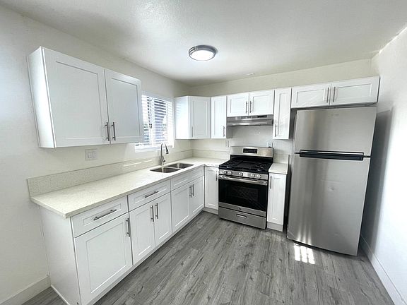 2nd image of 2226 Lewis Ave APT 2