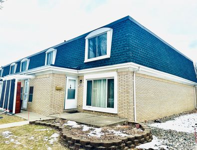 29720 City Center Dr APT 4, Warren, MI, 48093