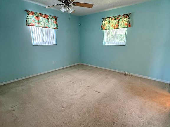 3rd image of 2751 NW 4th Avenue