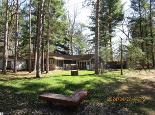 1284 N Plank Rd, Tawas City, MI 48763