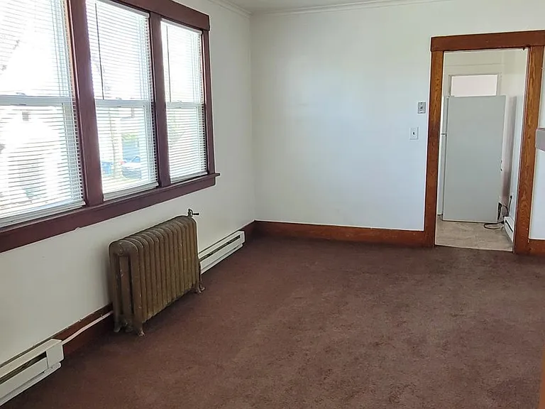 15 Jericho Rd #B — Photo 2
