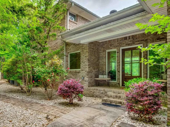 985 County Road 476, Clanton, AL 35046