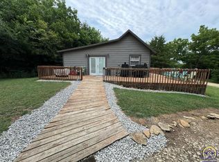 801 W Banks Ave, Burlingame, KS 66413