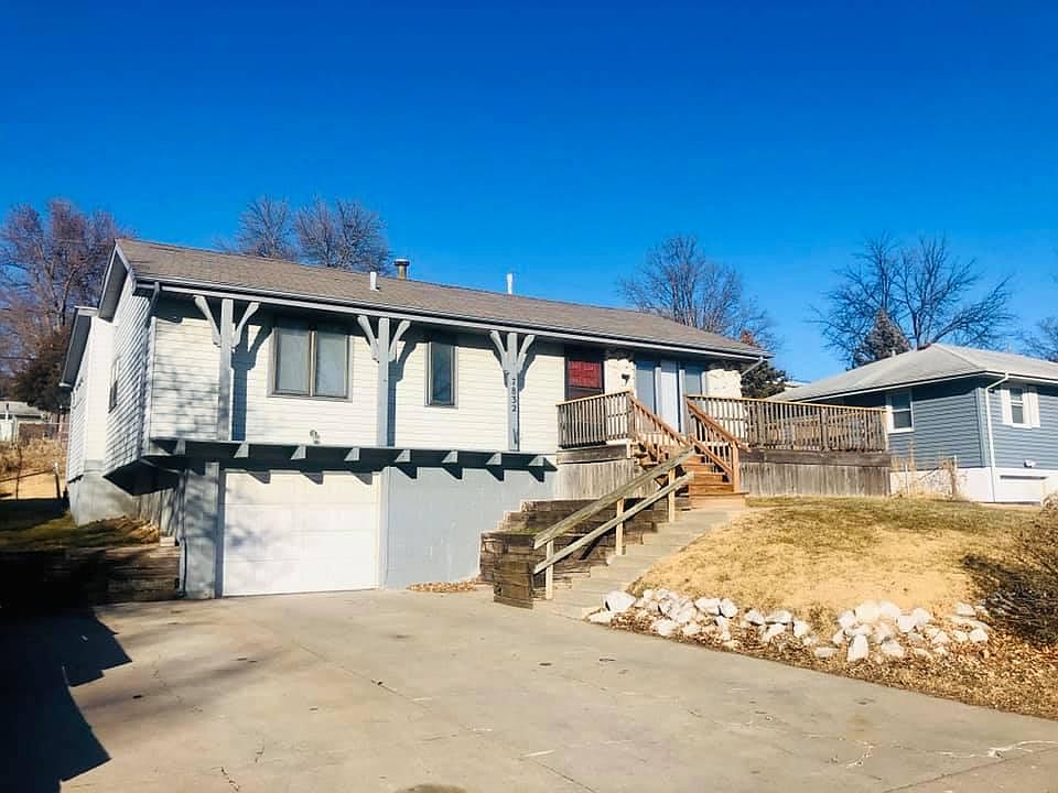1st image of 7832 Nina St