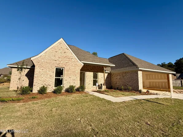 535 Stone Brook Pl, Brandon, MS 39042