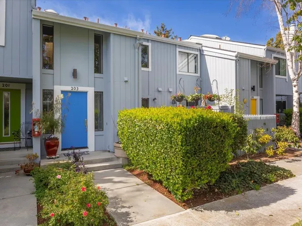 203 Ortega Ave, Mountain View, CA 94040