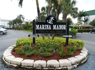 1100 8th Ave S APT 207C, Naples, FL 34102
