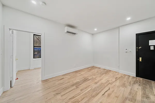 Rented by Vector New York, LLC | media 2