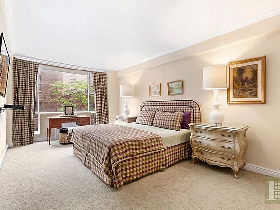 5th image of 333 E 69th St APT 5C