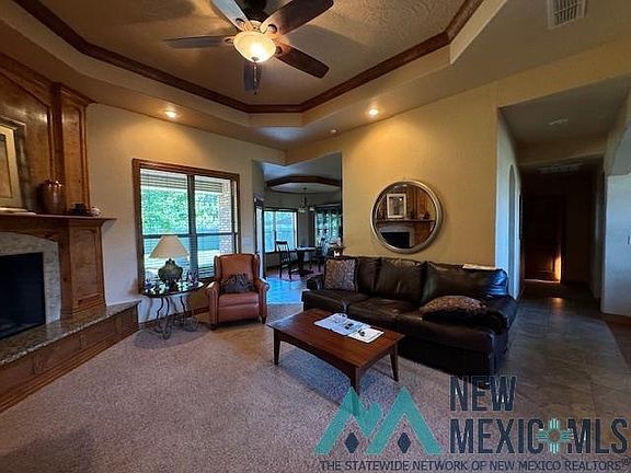 2nd image of 129 Mariposa Dr