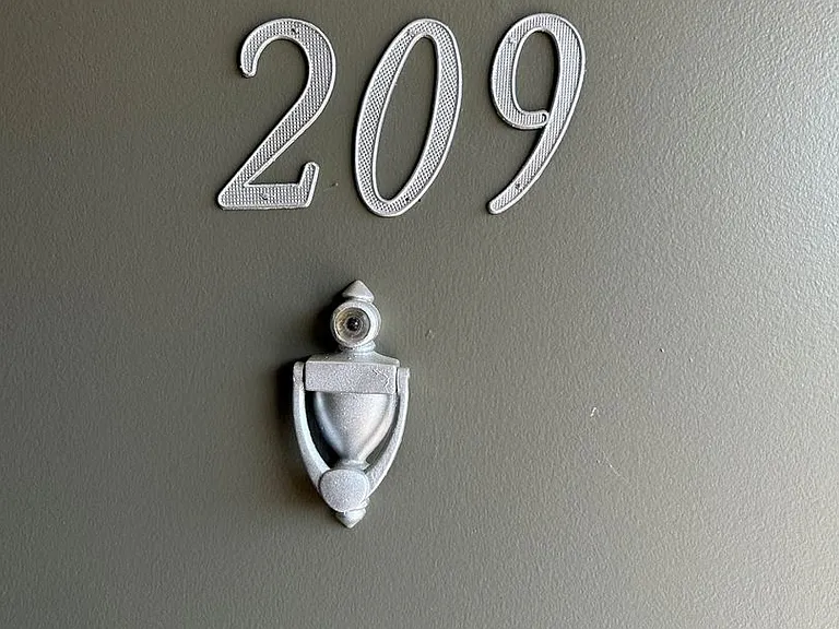 Lake Street Apartments — Photo 9