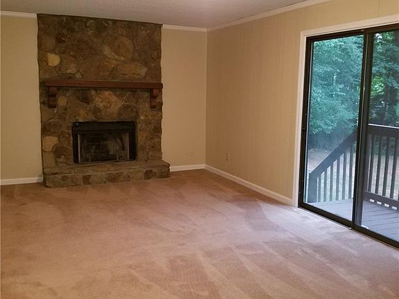 5th image of 1445 Sage Brook Ct