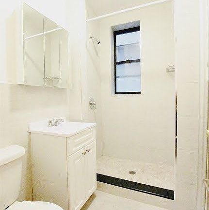 5th image of 644 W 173rd St APT C2