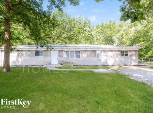 6304 Zionsville Rd, Indianapolis, IN 46268