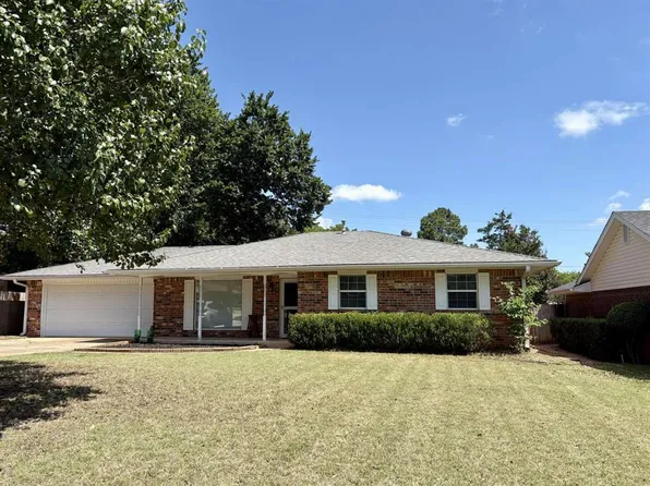 1806 Chandler Dr, Shawnee, OK 74801