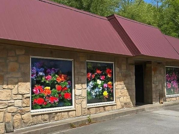 4390 Cosby Hwy