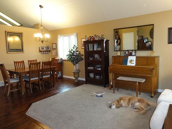 Main floor Greatroom