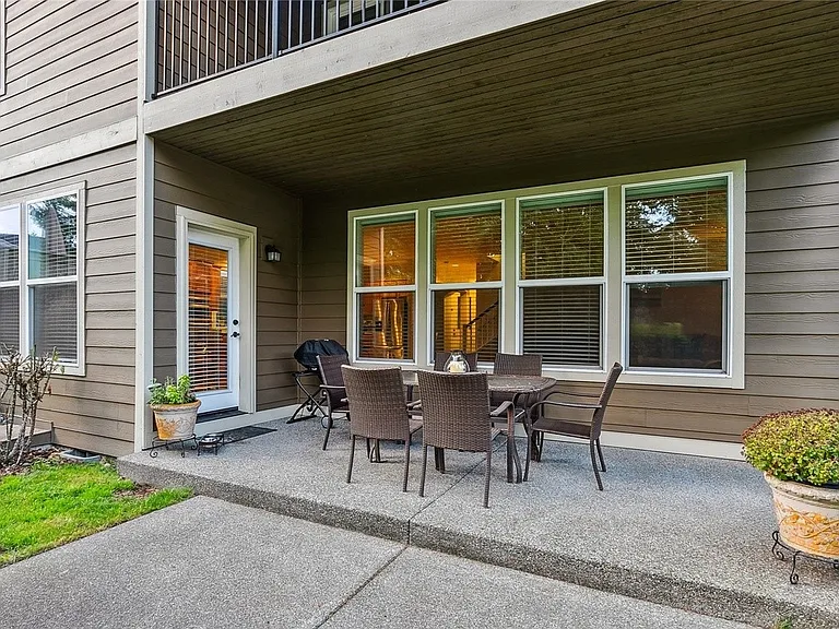 4117 Jude Ct NE — Photo 25
