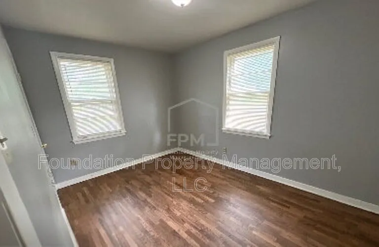 1700 Dabbs Ave — Photo 16