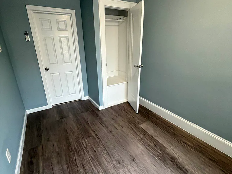 21-14 29th Ave #2 — Photo 7