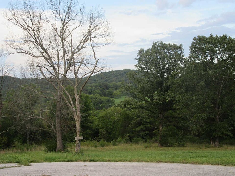 1st image of 708 Forest Heights Dr