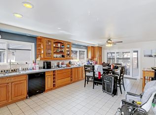 8594 Lake Bluffs Cir, Spring Valley, CA 91977