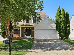 4428 Fallen Apple Ln, Louisville, KY 40218