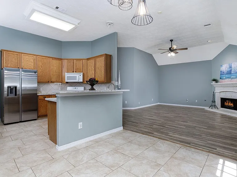 28610 Hidden Cove Dr — Photo 9