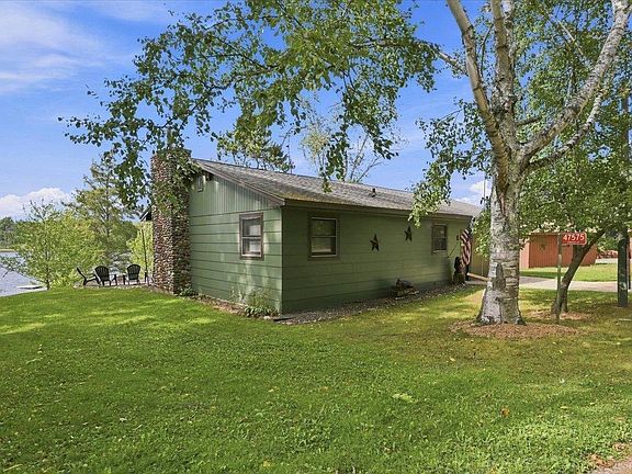 2nd image of 47575 Sibbalds Ln