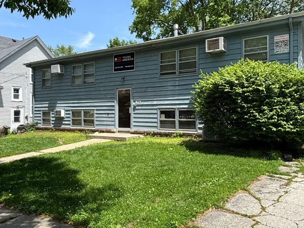 915 N. Madison, 915 N Madison St #4, Bloomington, IL 61701