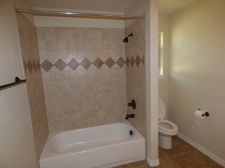 2007 Lindsey Dr — Photo 15