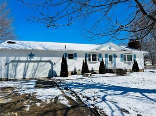 38932 Chestnut Ridge Rd, Elyria, OH 44035