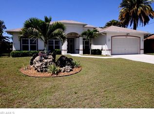 2904 SE 10th Pl, Cape Coral, FL 33904