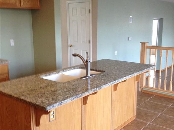 3rd image of 1330 Glendora Ct