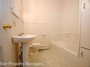 317 S 5th St APT 3, Goshen, IN 46528
