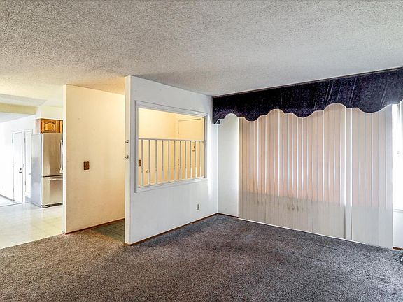 3rd image of 6286 Escallonia Dr