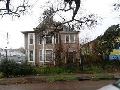 1st image of 1800 Esplanade Ave